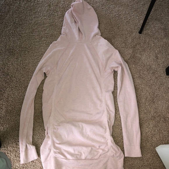 Fabletics Pull Over Sweatshirt like Lululemon - Picture 2 of 3